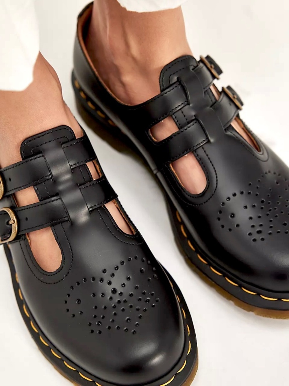 DR. MARTENS 12916 Smooth Leather Double Strap Mary Janes in Black - NWOB - 7